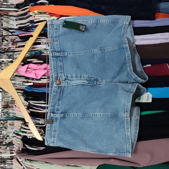 NWT Wild Fable Super High Rise Shorts - Picture 3 of 8